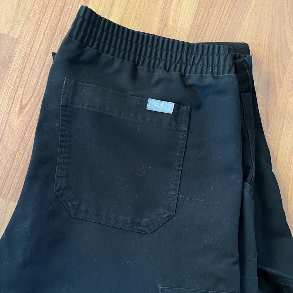 FIGS scrub bottom size S